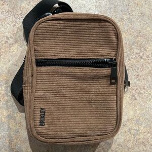 Courdory Brixley crossbody sling